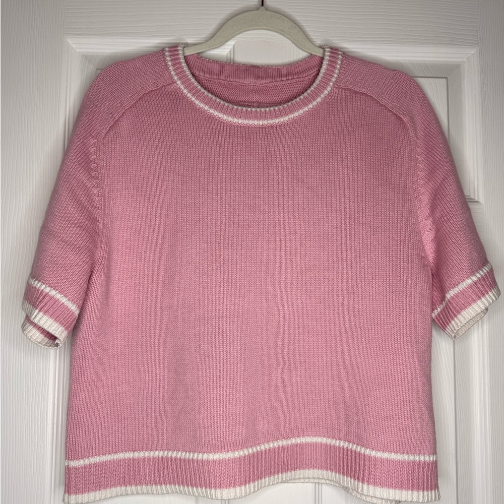 Abercrombie & Fitch Pink and White Crew Neck Sweater